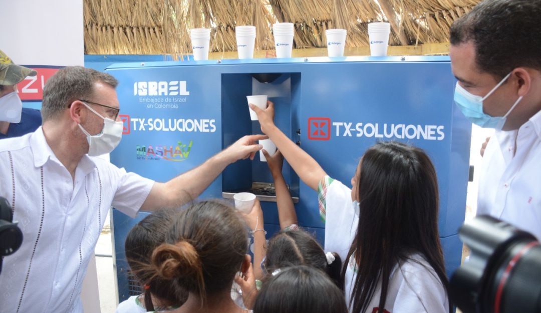 Generadores de agua donados a La Guajira