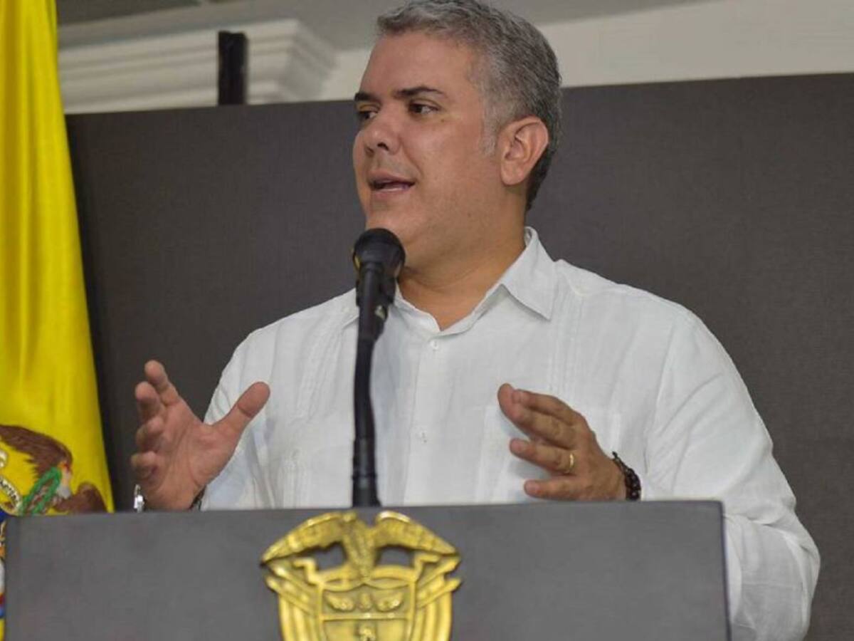 Alcalde de Medellín rechaza atentado contra presidente Iván Duque