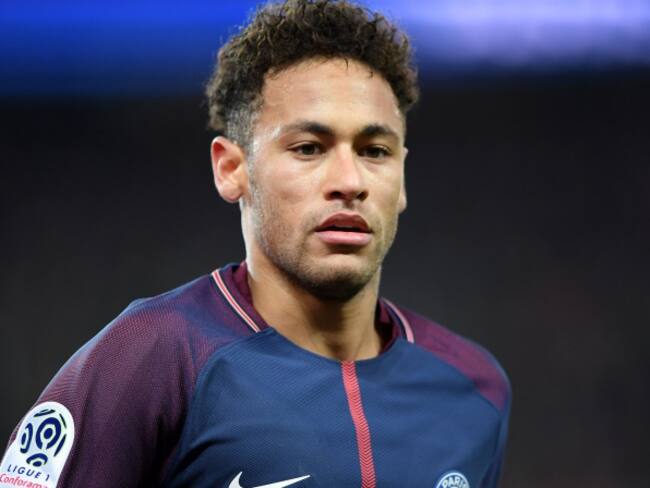 Neymar confirmó que seguirá en el París Saint - Germain