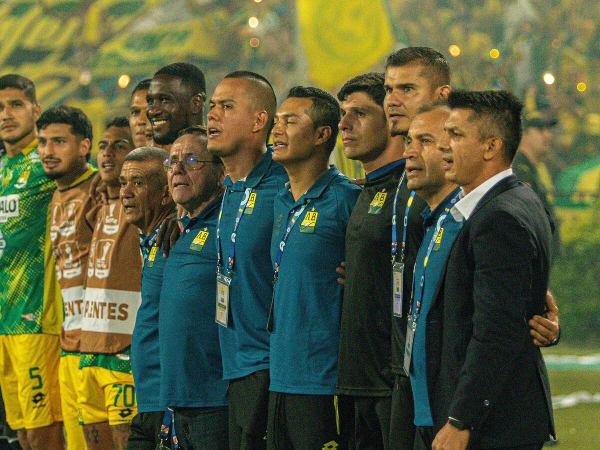 Gustavo Florentín tras la derrota en la Superliga: “Me siento orgulloso por el grupo”