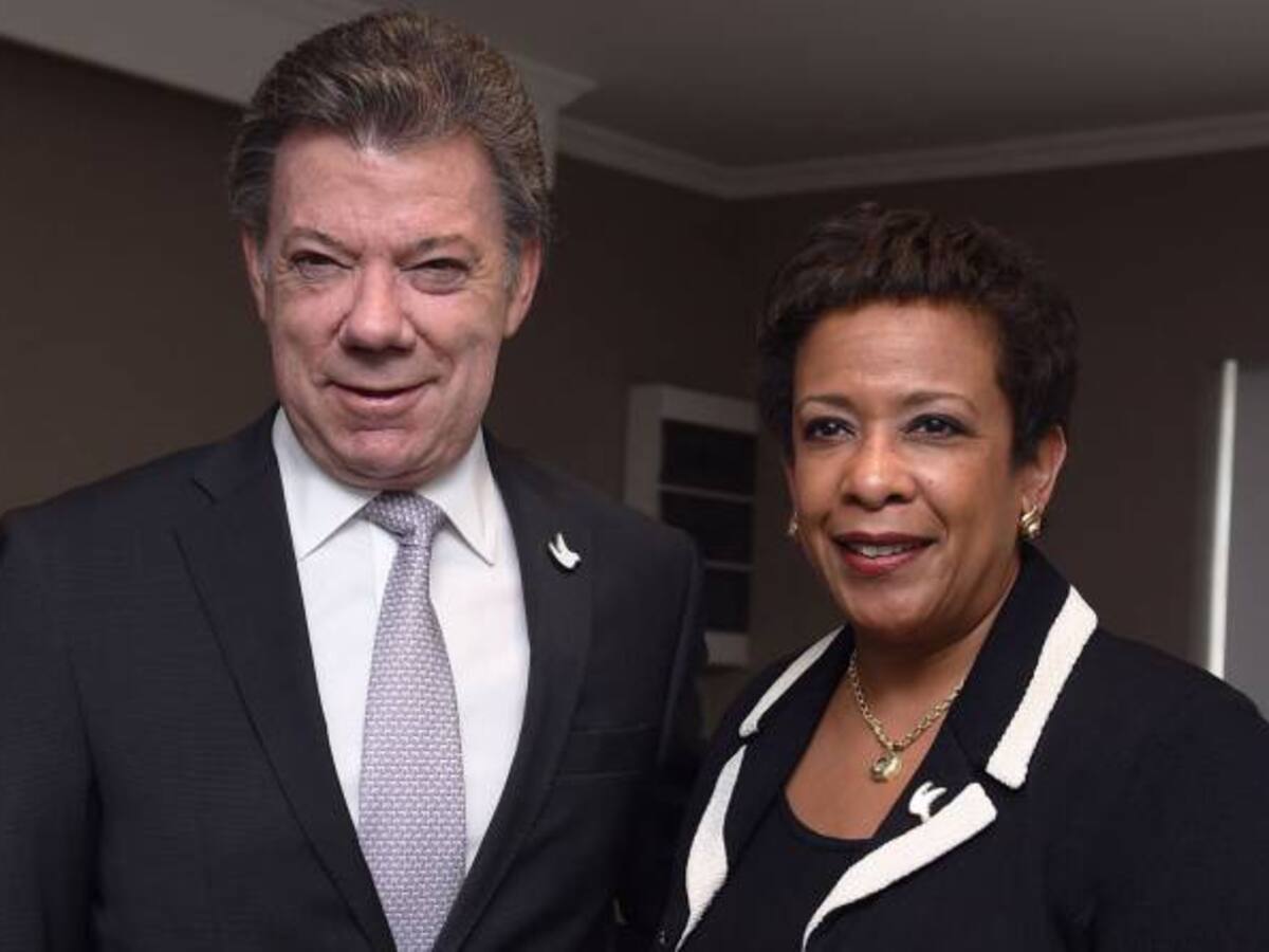 Fiscal de EE.UU. se reúne con el presidente Santos