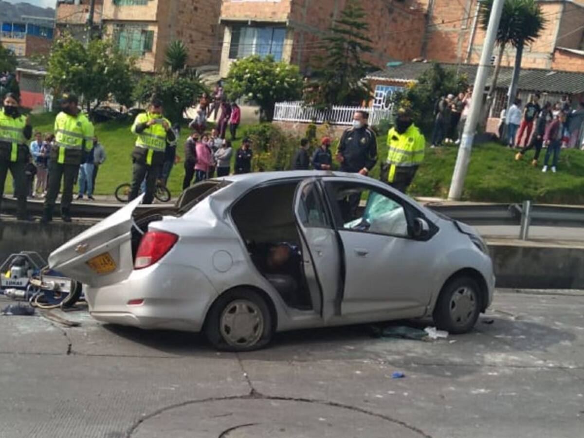Padre y sus dos hijos mueren en trágico accidente de tránsito en Bogotá