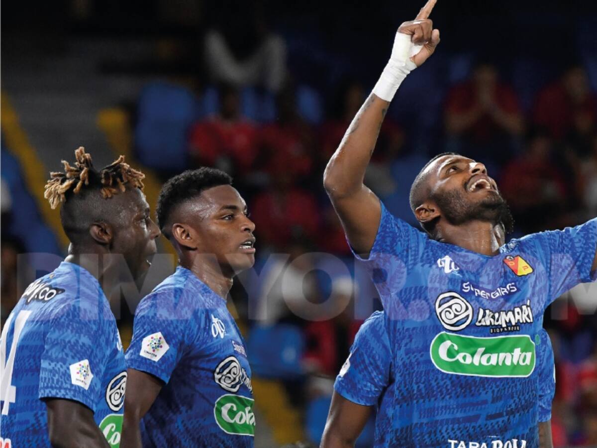 Pereira sorprendió al América y se acomodó entre los ocho