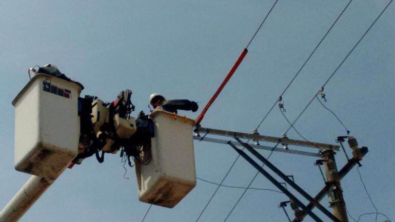 La pequeña y median empresa de Barranquilla aseguran que cortes de energía generaría sobrecostos.