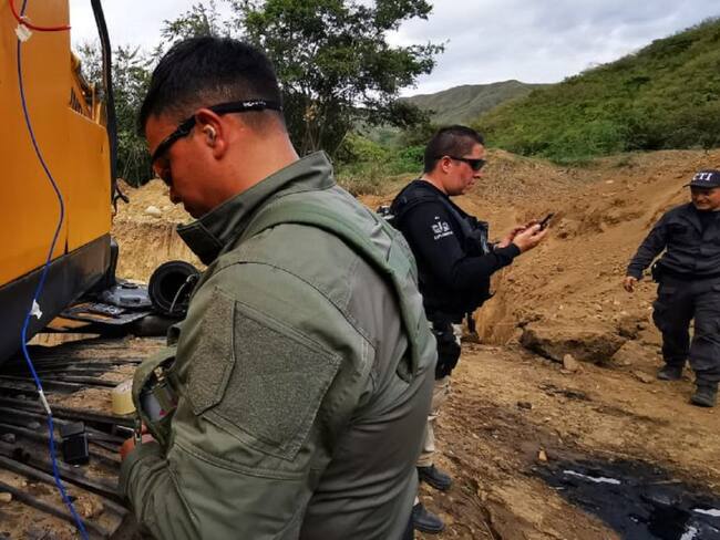 Operativo contra la minería ilegal en el río Sambingo en el Cauca
