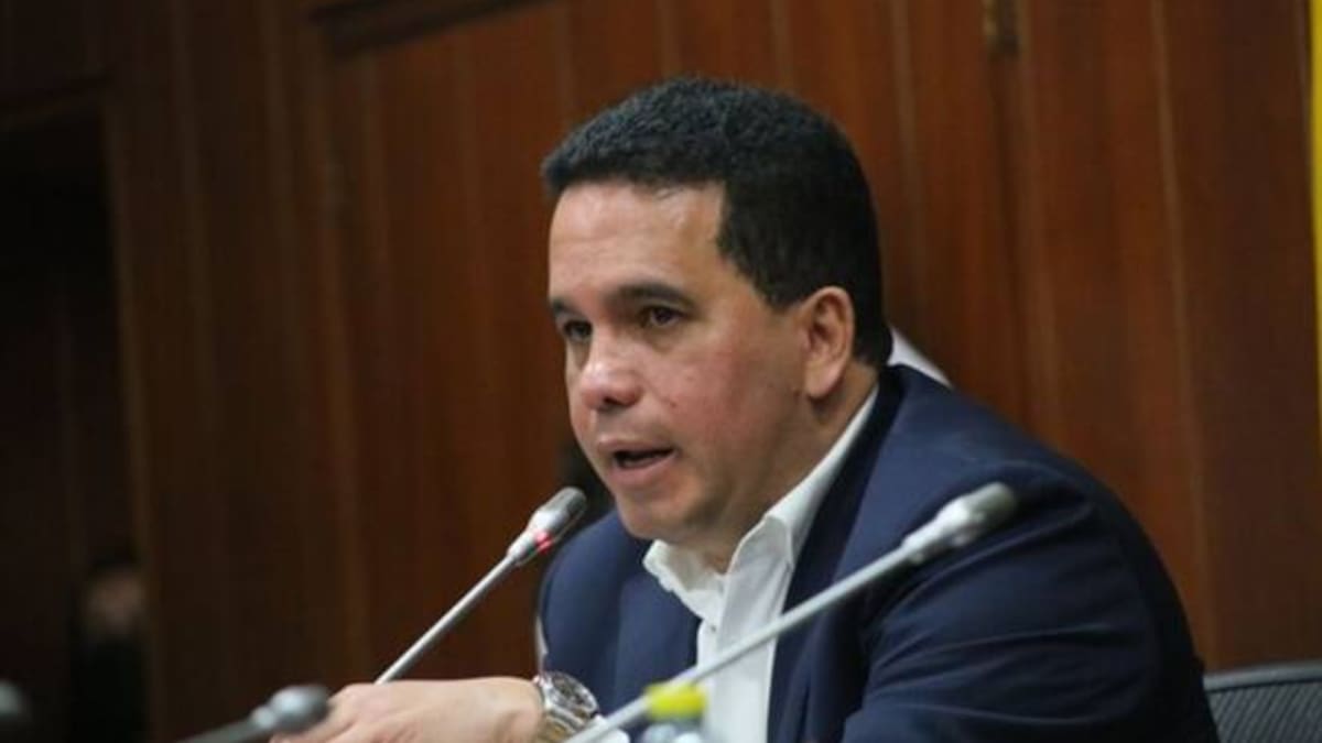 Carlos Andrés Trujillo renunció al Partido Conservador y alista candidatura a la Alcaldía de Itagüí