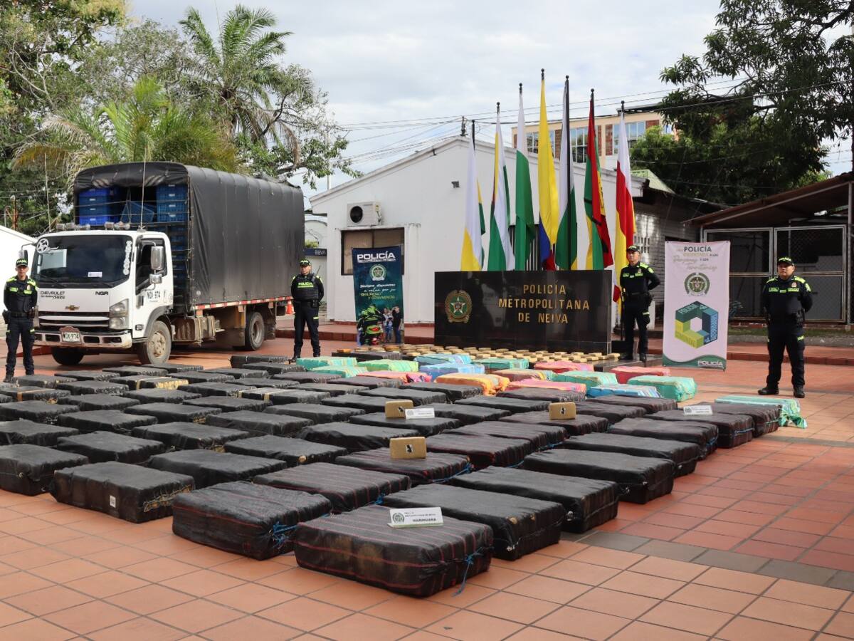 En Neiva decomisan más de 4 toneladas de marihuana a bandas del narcotráfico