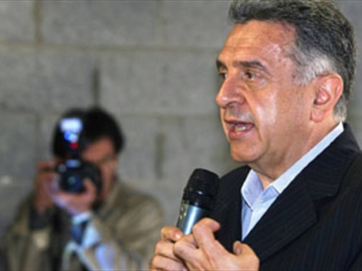 Hacer un paro en Ecopetrol sería como aplicarle la eutanasia: Mintrabajo