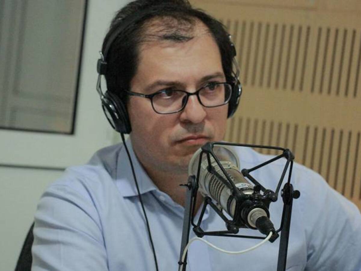 Estamos reeditando los debates de siempre: Barbosa sobre caso de captura de senador Elías.