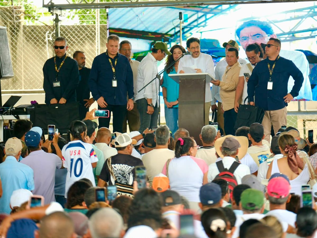 Iván Cepeda anunció dos medidas para “proteger la Reforma Agraria”: esto dijo desde Sincelejo, Sucre