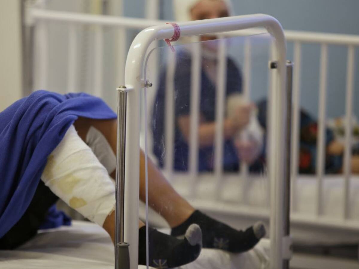 Un menor y un policía quemados durante la fiesta por la octava estrella