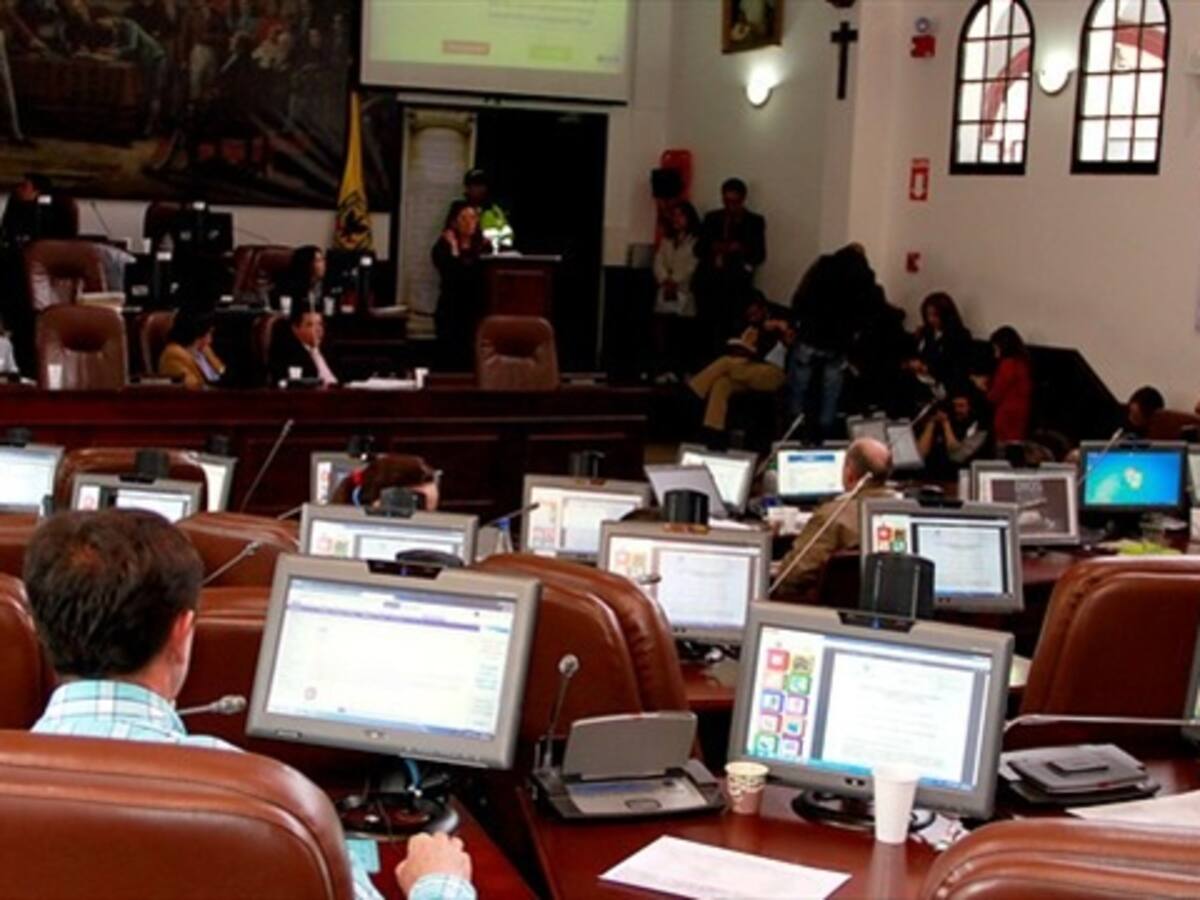 Concejo critica negligencia que generó retrasos en recolección de basuras