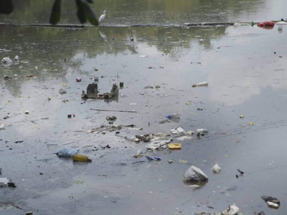 Grupo Veolia fue acusado de contaminar el medio ambiente en el norte de Colombia