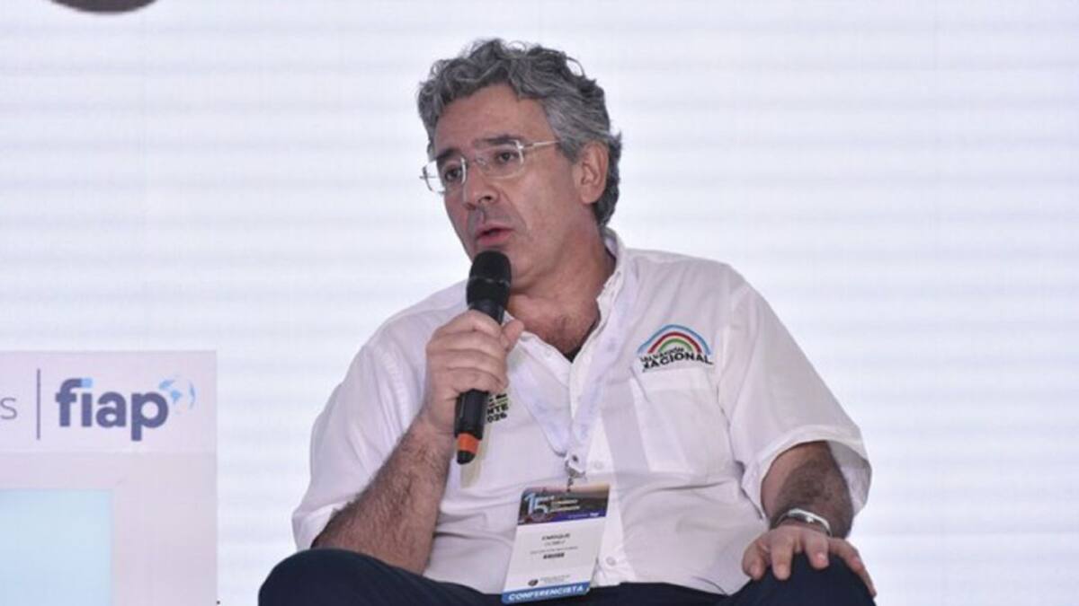 "Ahora le están sacando el cuerpo a una conducta inmoral": Enrique Gómez