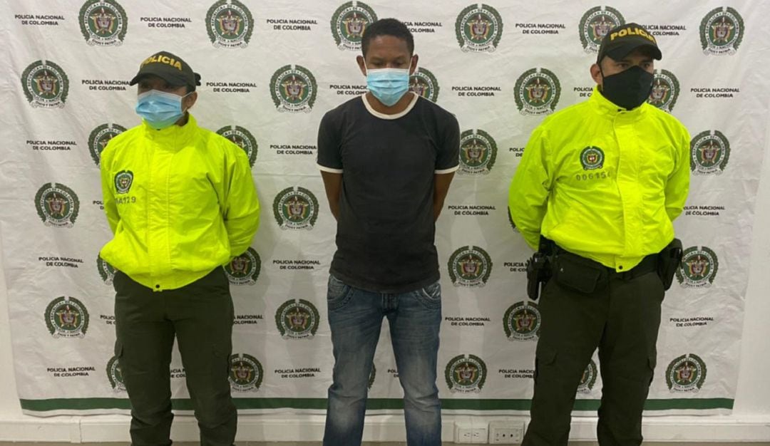 El procesado fue capturado por la Policía en el barrio Si te Gusta de esa población durante una diligencia de registro y allanamiento