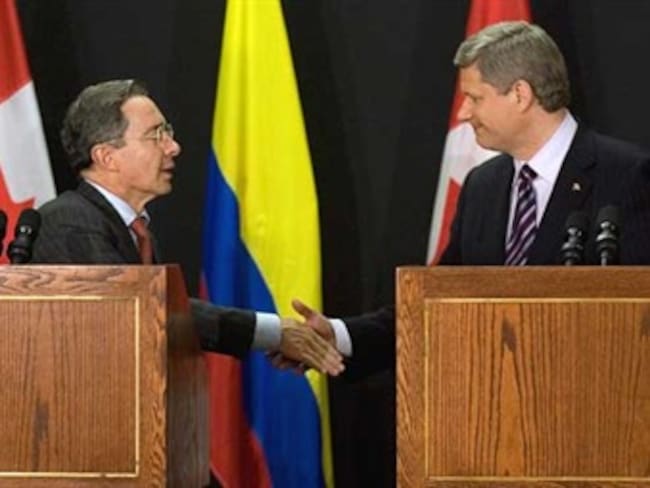 Corte Constitucional avaló TLC entre Colombia y Canadá