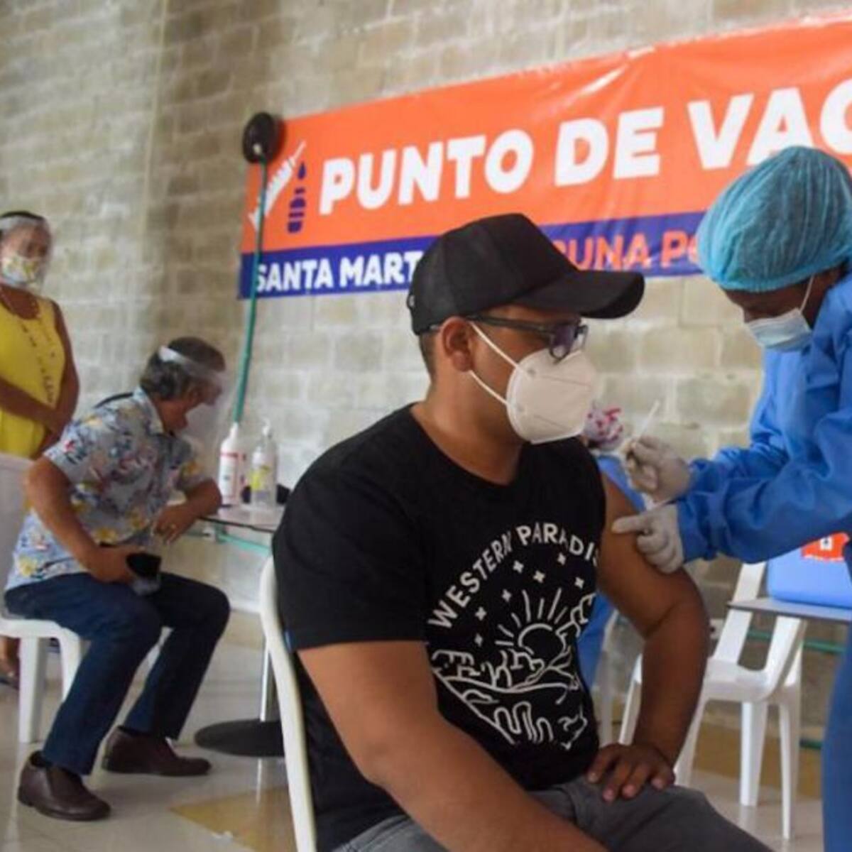 Mayores de 40 años ya pueden agendar cita para vacunación en Santa Marta