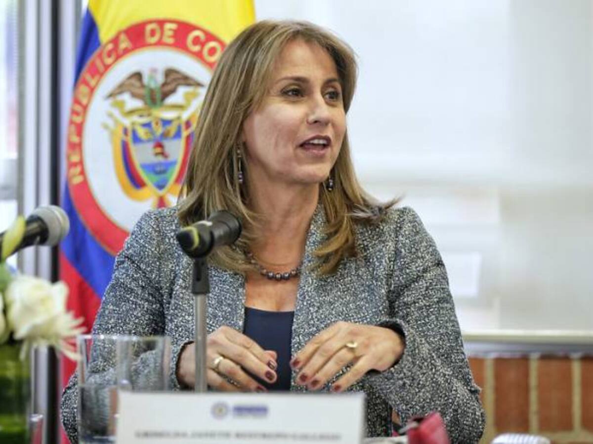 Prima para trabajadores domésticos debe pagarse antes del 30 de Junio