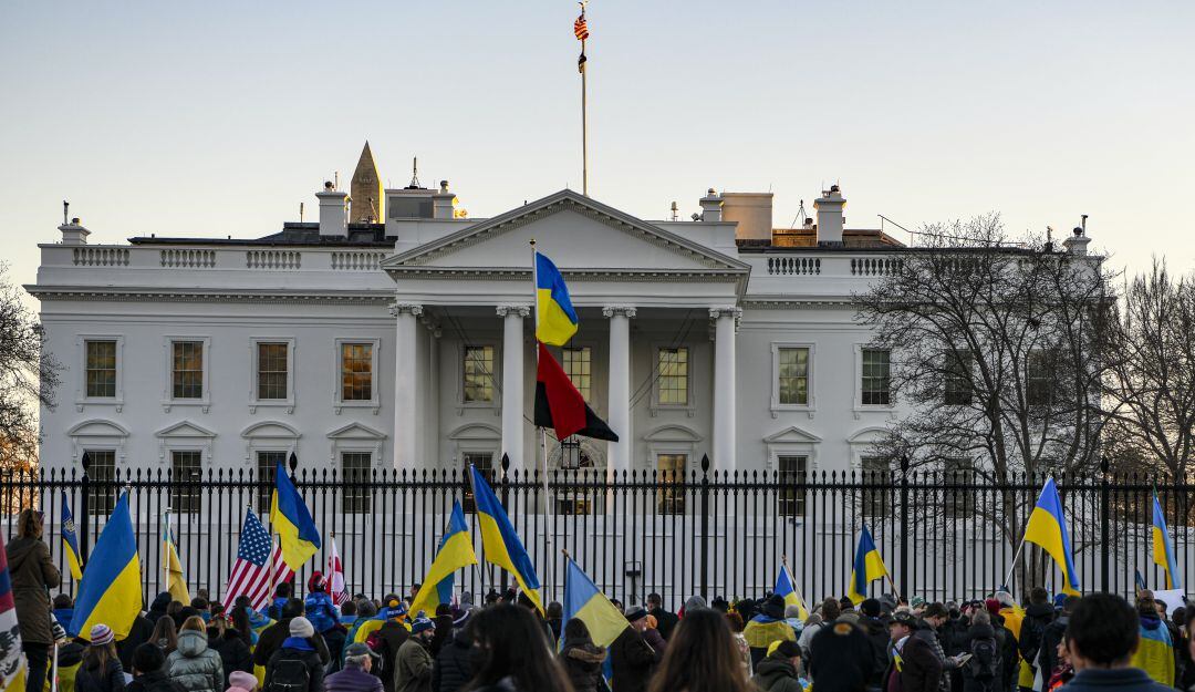 El presidente ruso Vladimir Putin ya dio la orden de atacar Ucrania: EE.UU.