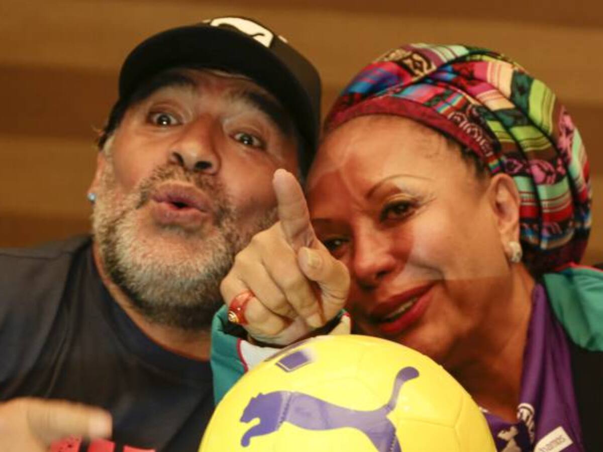 "Cuando Maduro ordene, estoy vestido de soldado para una Venezuela libre": Maradona