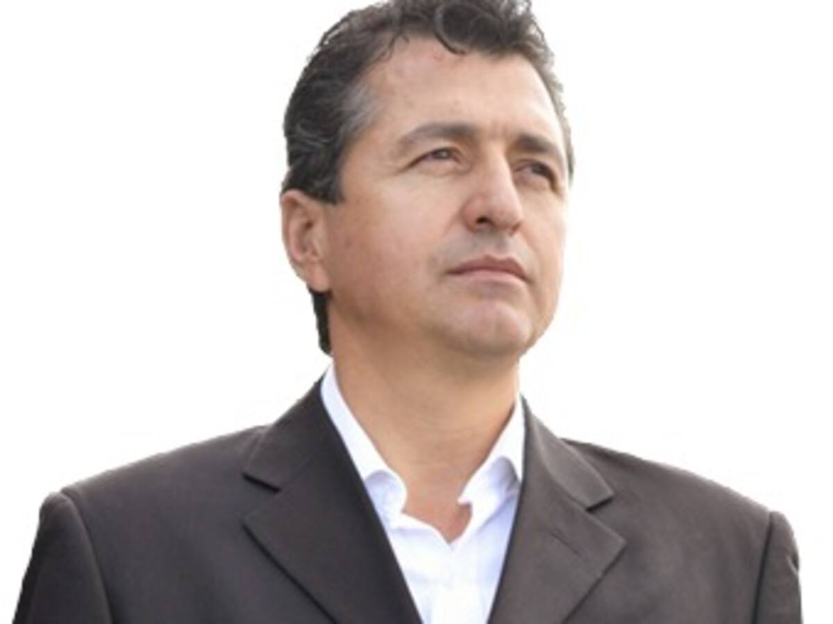Fernando Ballesteros, tiene el número 45 en la lista al Senado con la U