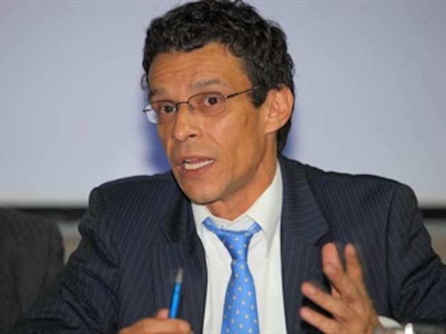 Flip rechaza declaraciones de Santos contra Medios de Comunicación