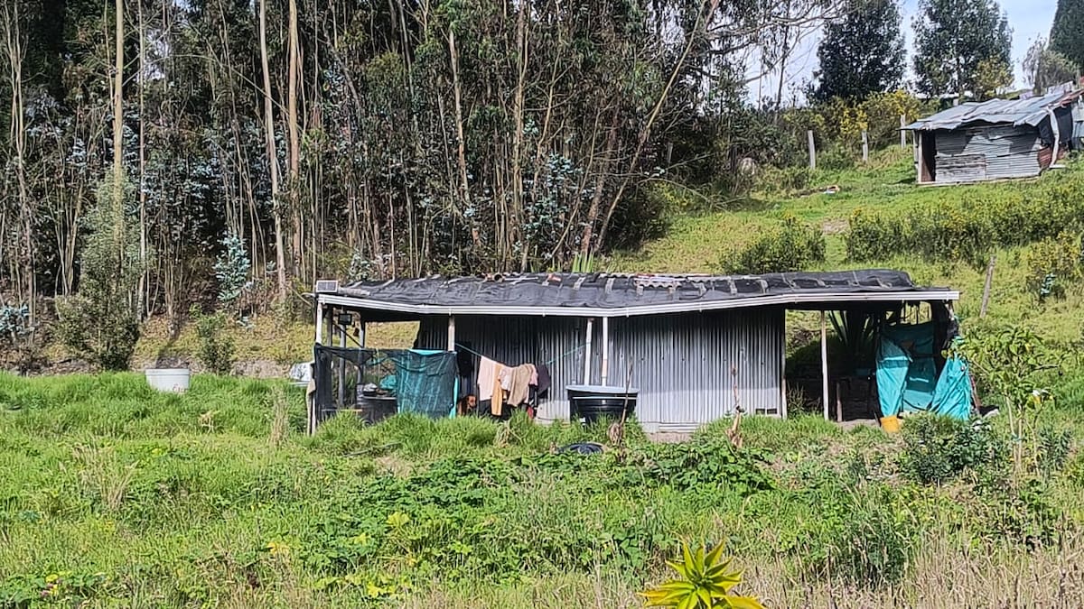 Construyen vivienda para una familia de Oicatá, pero falta el agua