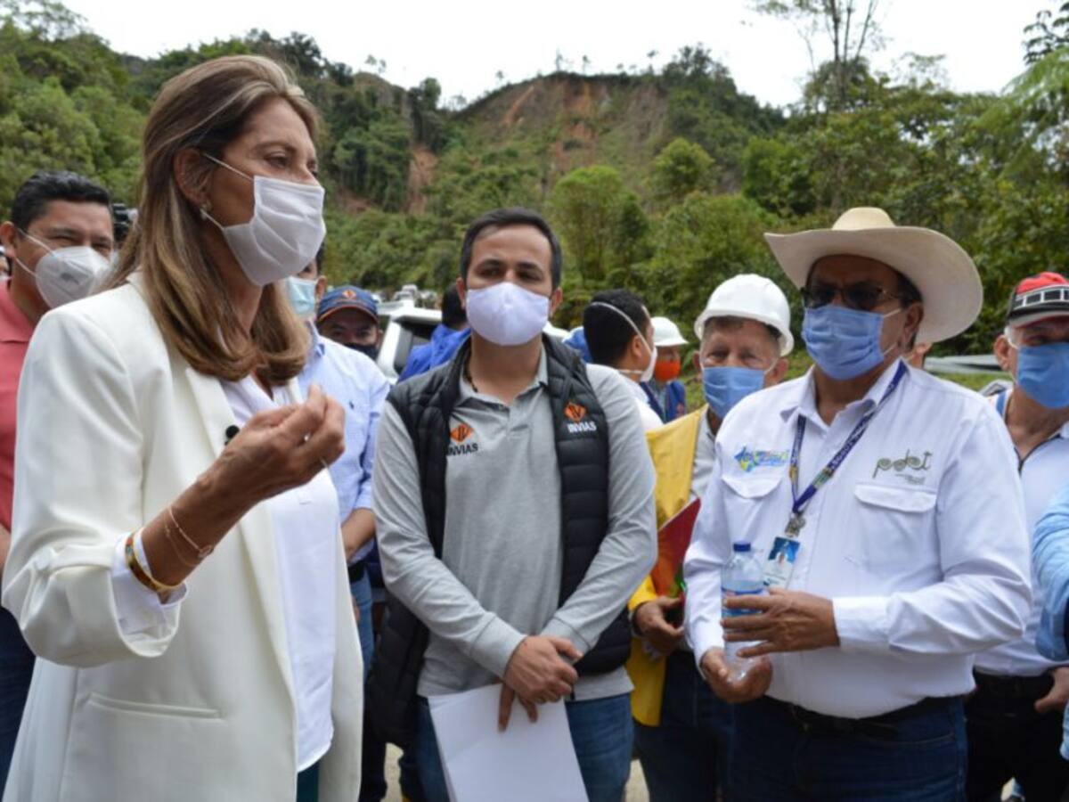 Anuncian millonarios recursos para atender vías en el Caquetá