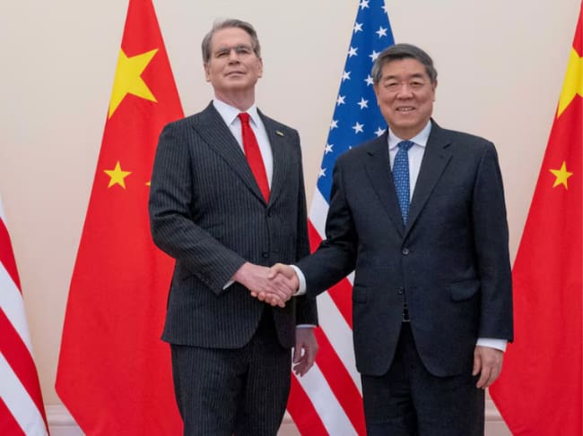 El secretario del Tesoro de Estados Unidos, Scott Bessent, se reunirá con el viceprimer ministro chino, He Lifeng. / Foto: Reuters