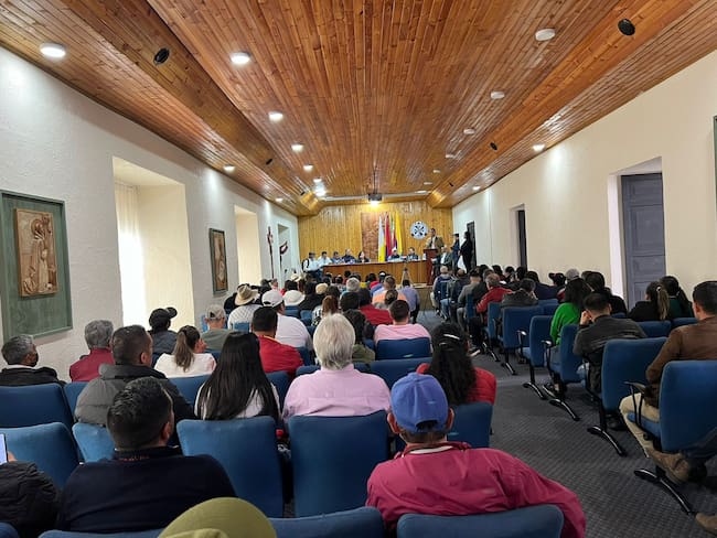 En Chiquinquirá se adelantó una audiencia pública que contó con la presencia de más de 200 personas.