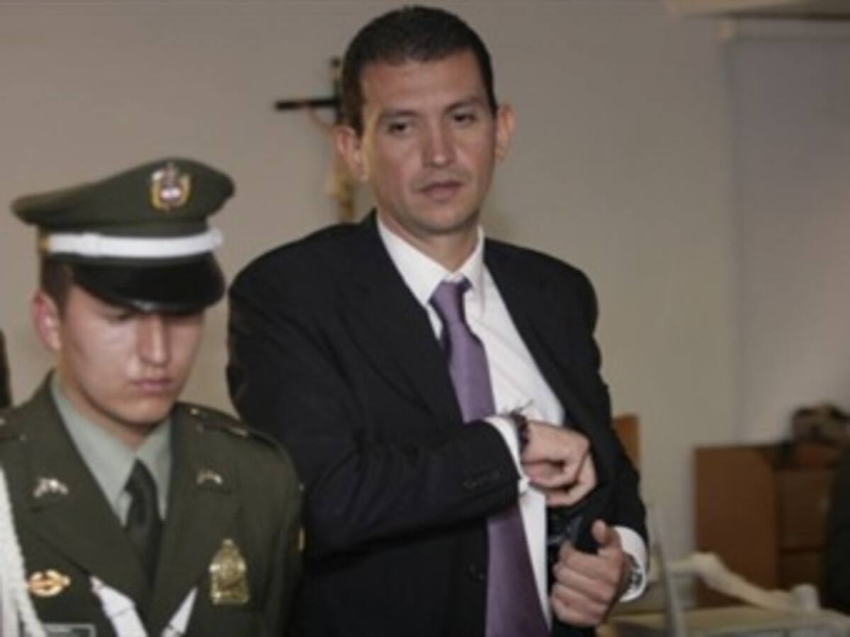 Emilio Tapia es un mitómano y un mentiroso: Antonio Sanguino