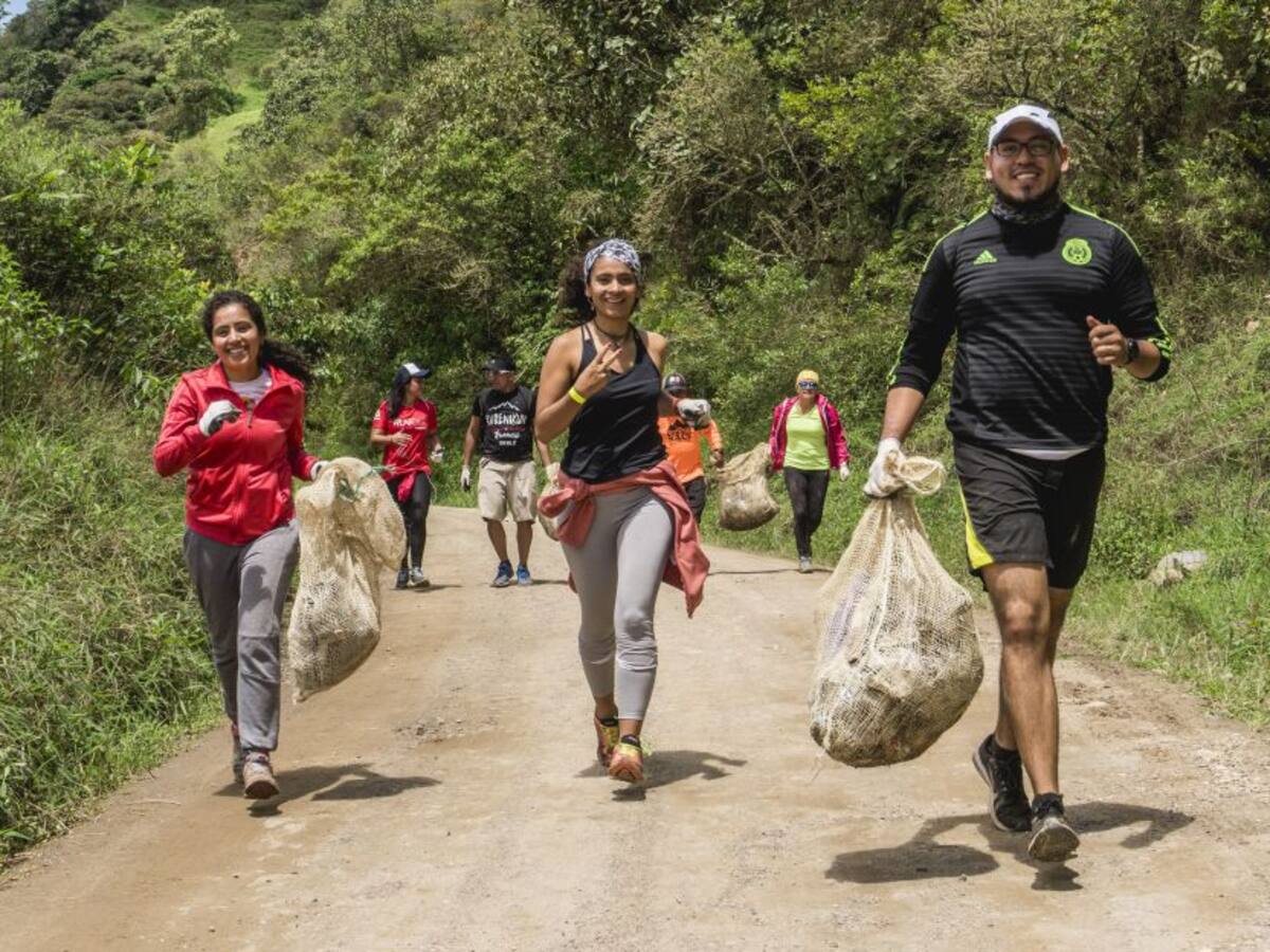 Plogging: cuidar el cuerpo y el medio ambiente en Bogotá