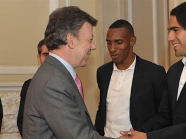Presidente Santos recibe en Casa de Nariño al Atlético de Madrid