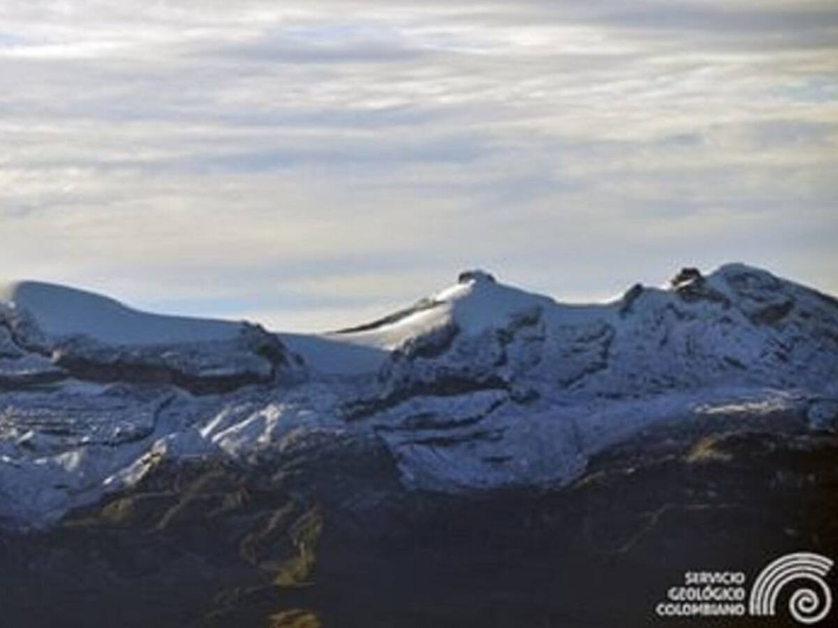 Incrementa la actividad del volcán Nevado Santa Isabel