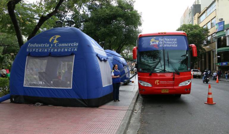Bus del consumidor