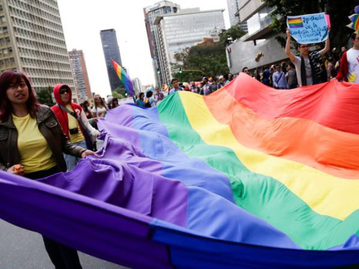 Corte Constitucional rechazó recurso que pretendía tumbar el matrimonio igualitario en Colombia