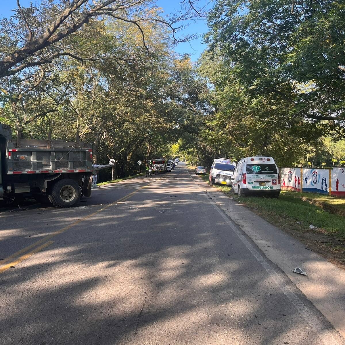 Triple choque entre vehículos dejó varios heridos en vías del Huila