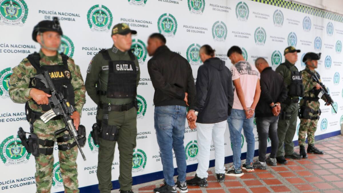 Capturados cuatro presuntos extorsionistas de comerciantes en Pereira