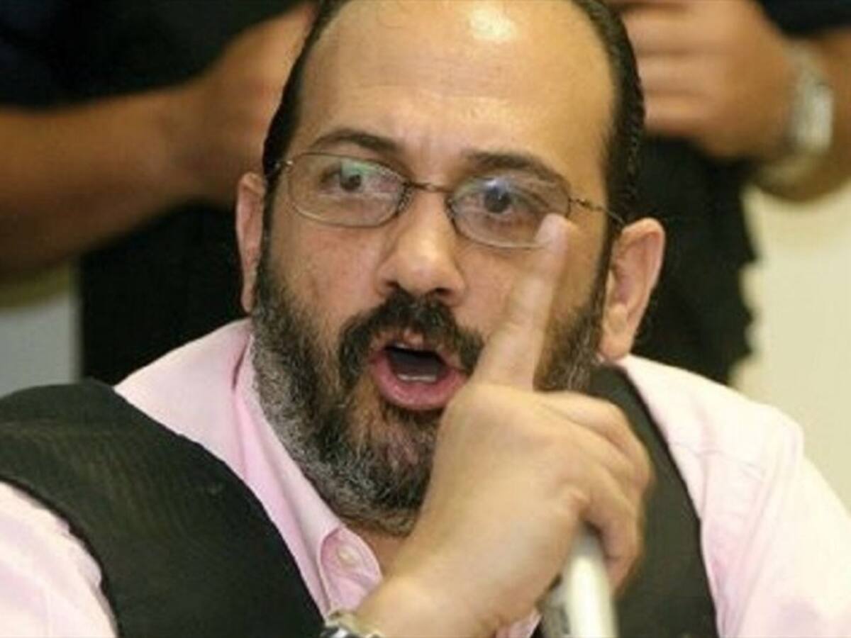 ‘Jorge 40’ dejó sin respuesta 2.000 preguntas de víctimas y 5.000 crímenes: Paula Gaviria