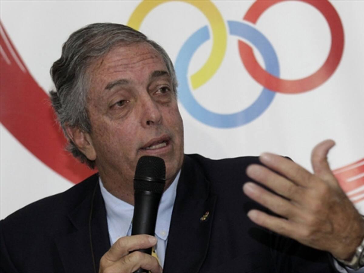 "Triste porque el equipo se había fortalecido para el Giro": Andrés Botero