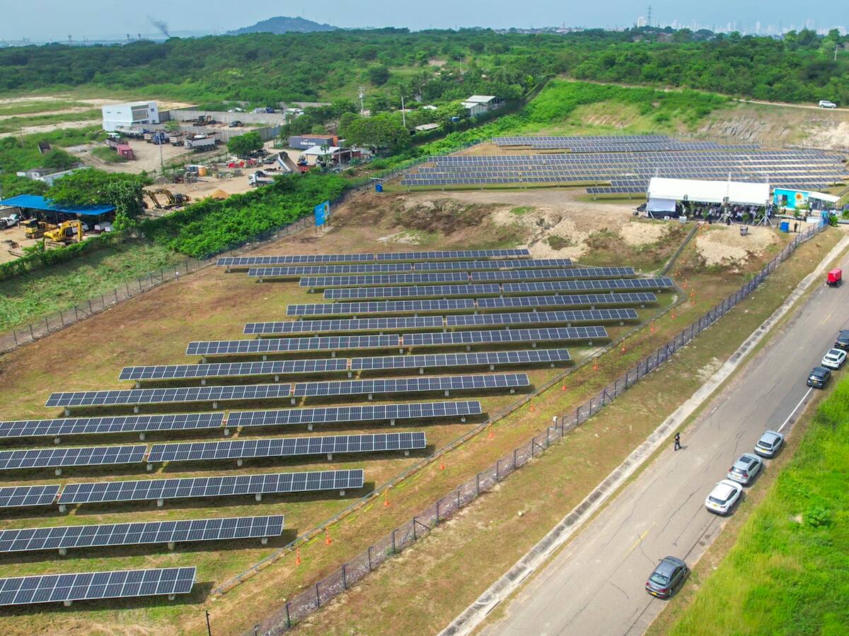 Se inaugura UTB Solar, un hito en la transición energética universitaria de Colombia