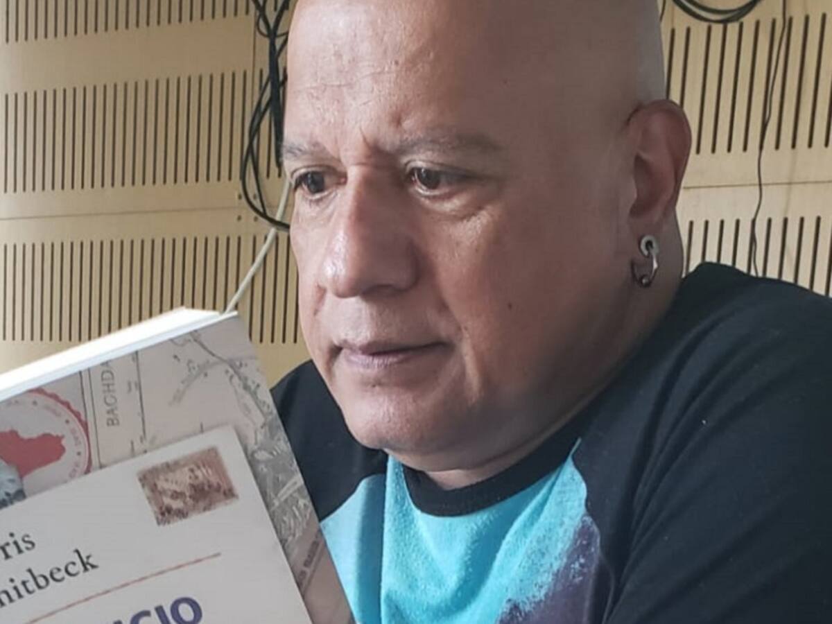 “El oficio de narrar sin miedo”: escrito por el periodista Harris Whitbeck