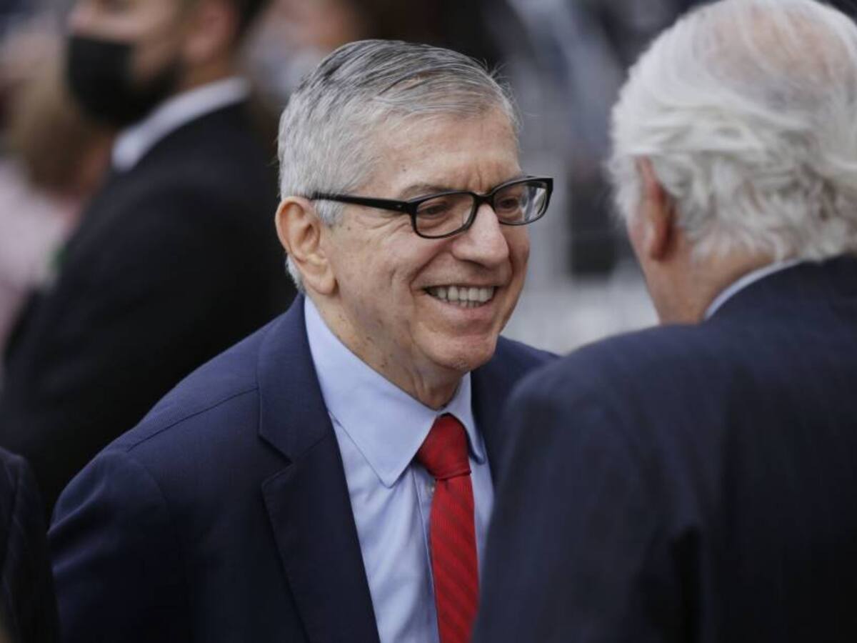 Congresistas liberales piden a César Gaviria declararse como partido de Gobierno