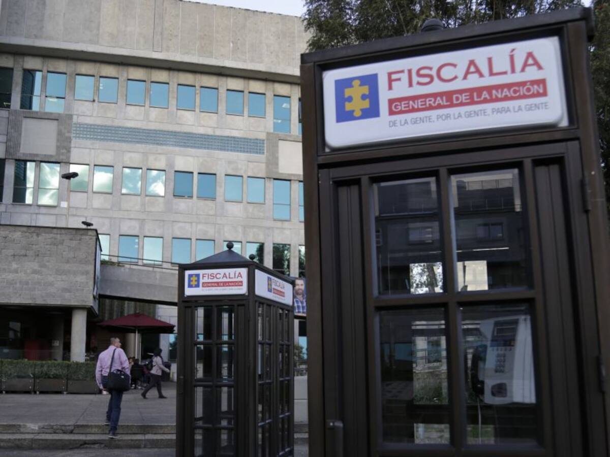 Fiscalía debe establecer delitos en video de Petro: expertos penalistas