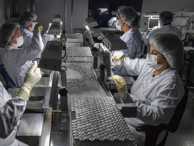 El estudio del material genético de la nueva variante muestra rasgos similares a la cepa sudafricana.