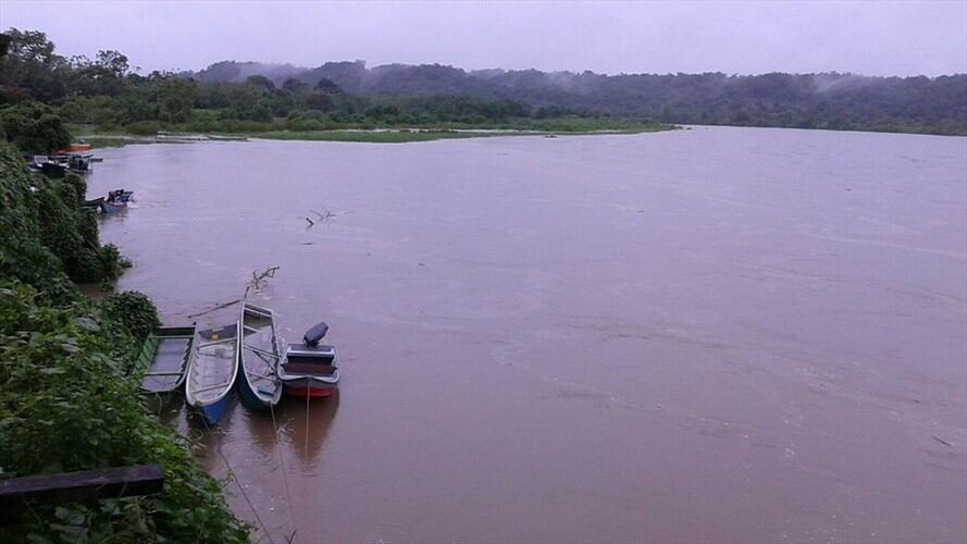 Dos menores de edad desaparecieron cuando realizaban actividades de pesca en el río Timbiquí. Foto: Colprensa