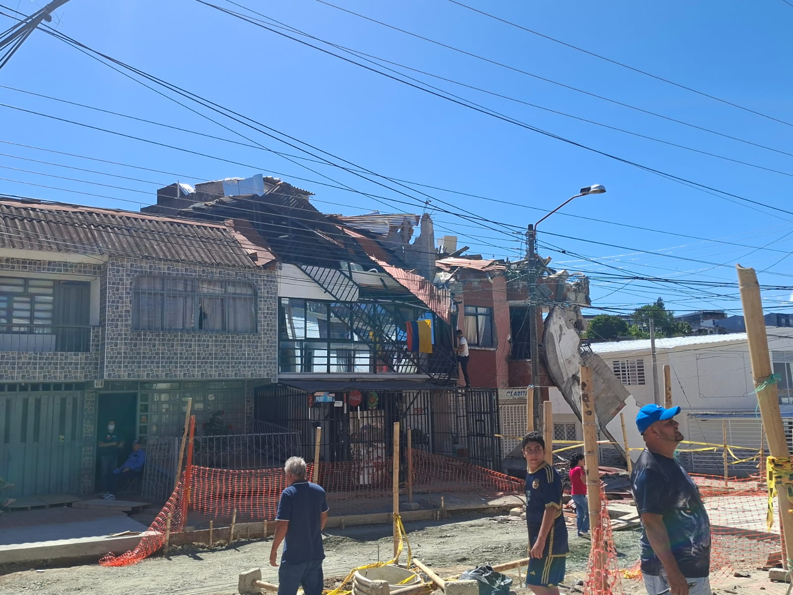 130 heridos reportados en el Quindío, tras fuerte terremoto en Colombia | Caracol Radio