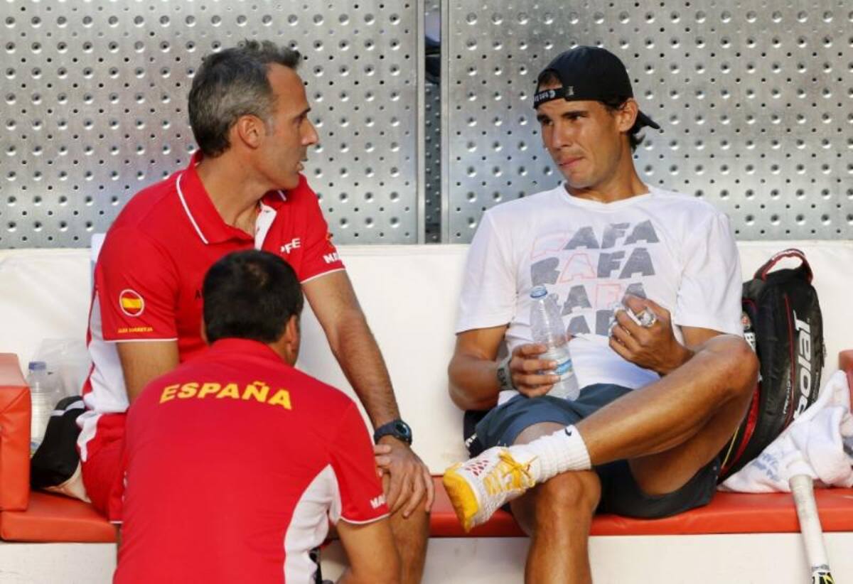 El equipo español encabezado por Rafael nadal y Fernando Verdasco realiza trabajos en la Caja Mágica de Madrid bajo la dirección de Alex Corretja.