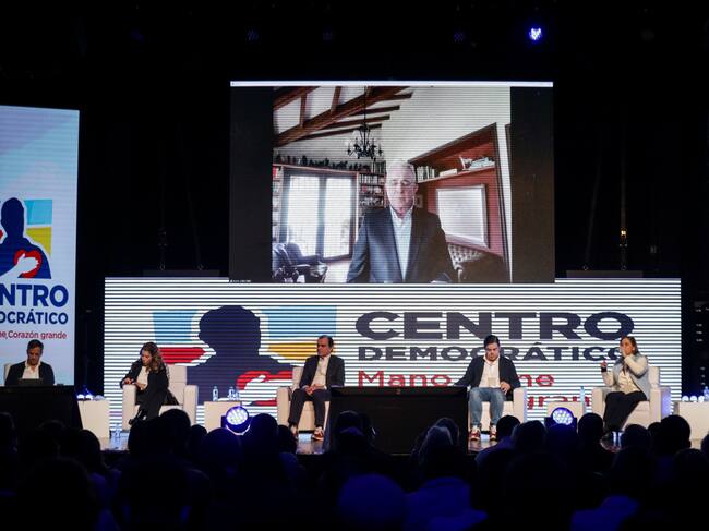 Por escándalo del hijo del presidente Gustavo Petro, la oposición pidió suspender las discusiones en el Congreso de proyectos que puedan favorecer narcos (Colprensa: Mariano Vimos)