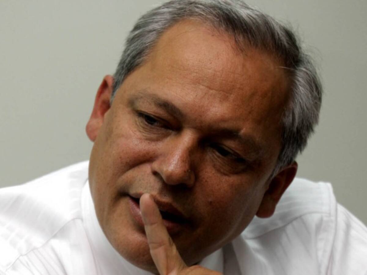 Corte y Gobierno nos están dando un golpe de Estado: Congreso